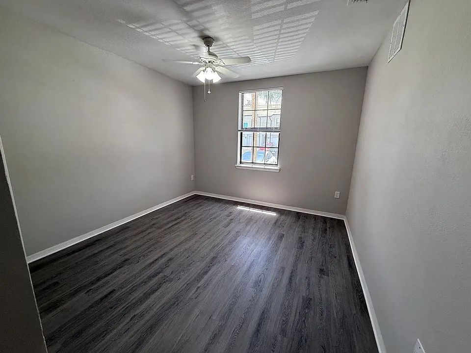 5550 E Michigan St #3131