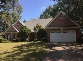 3445 Fox Hollow Way, Suwanee, GA