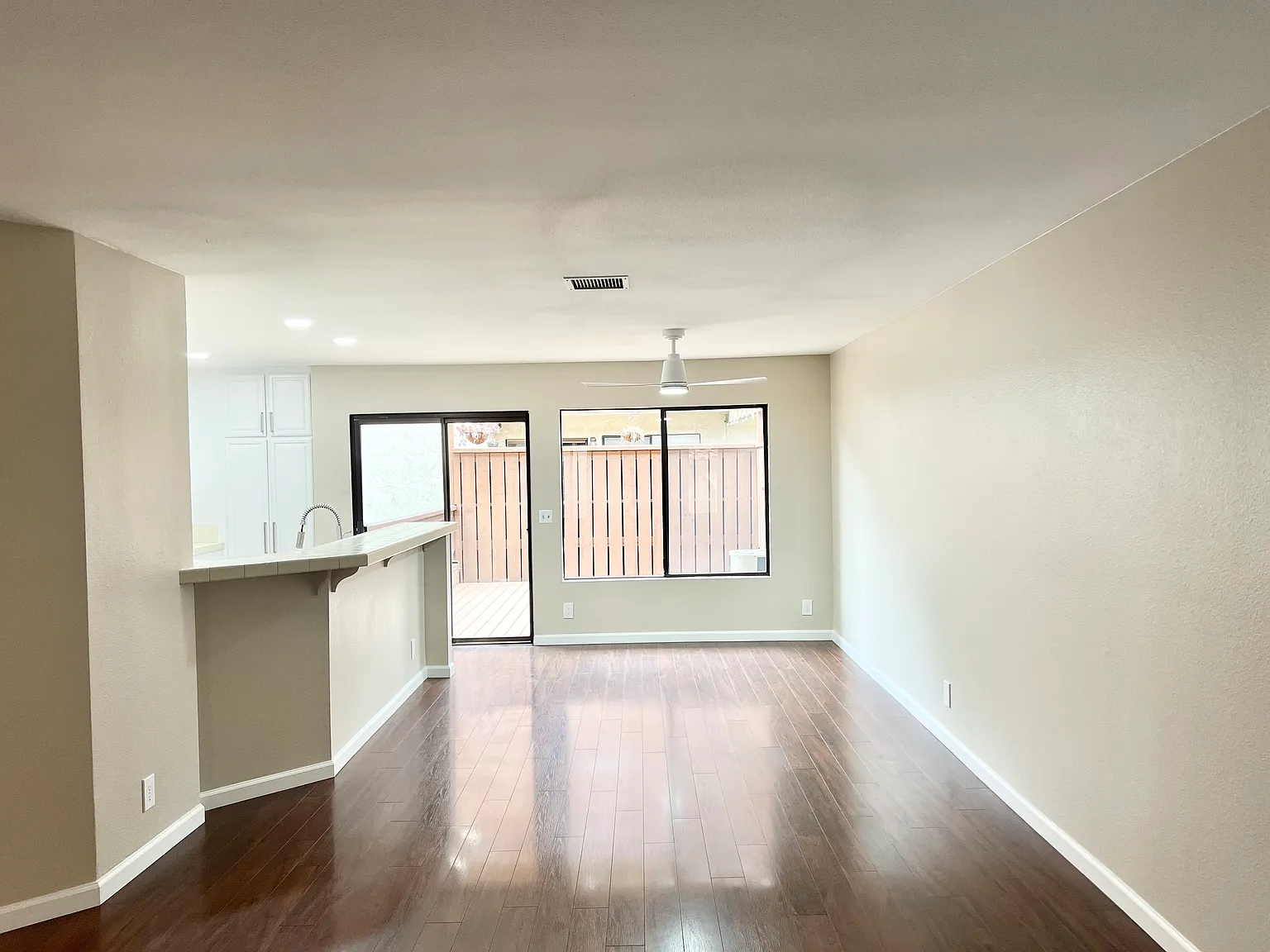 2 bed, 1440 sqft, $3,575 — Photo 4