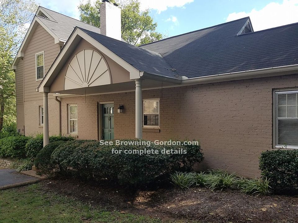1st image of 104 Bonnie Briar Ln