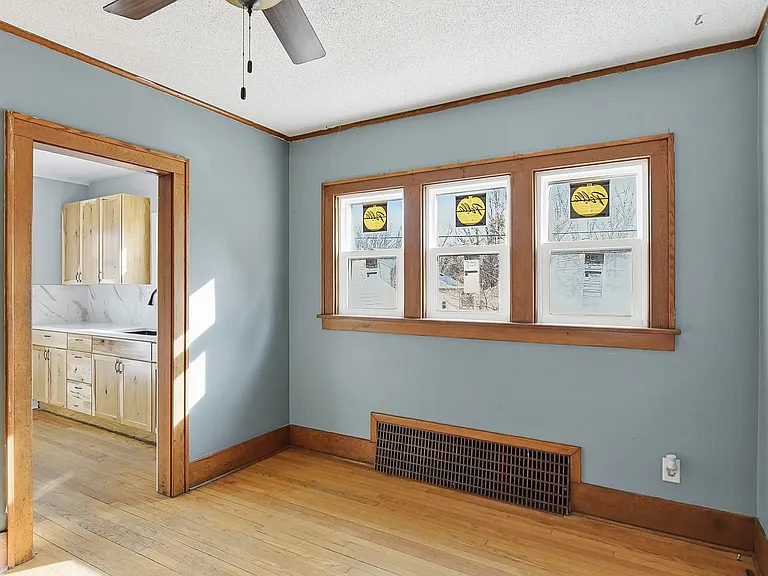 4709 Shirley St — Photo 7