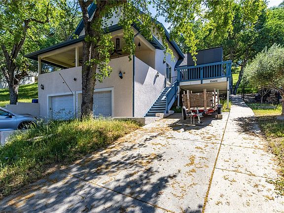 2nd image of 2646 Oak Shores Dr