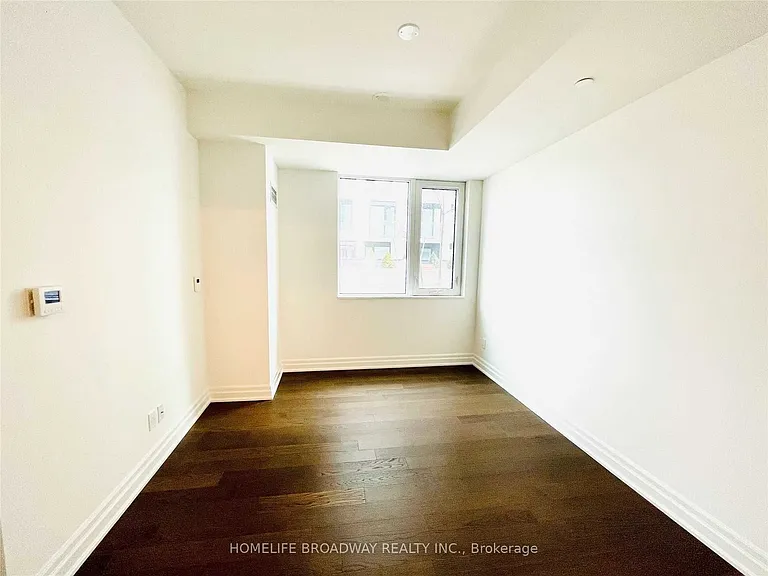 18 Rouge Valley Dr W #506 — Photo 8