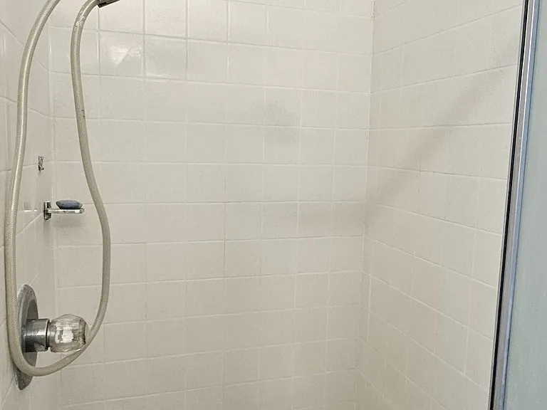 Shower stall
