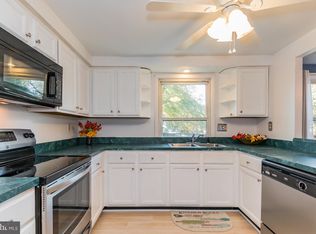 796 Ruxshire Dr, Arnold, MD 21012