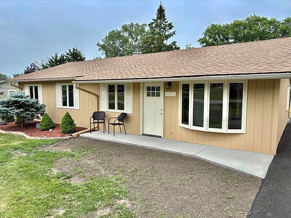 16151 Laurel Dr