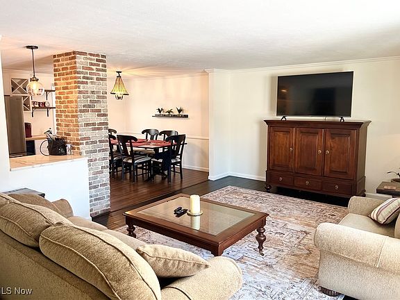 2nd image of 6319 Surrey Dr