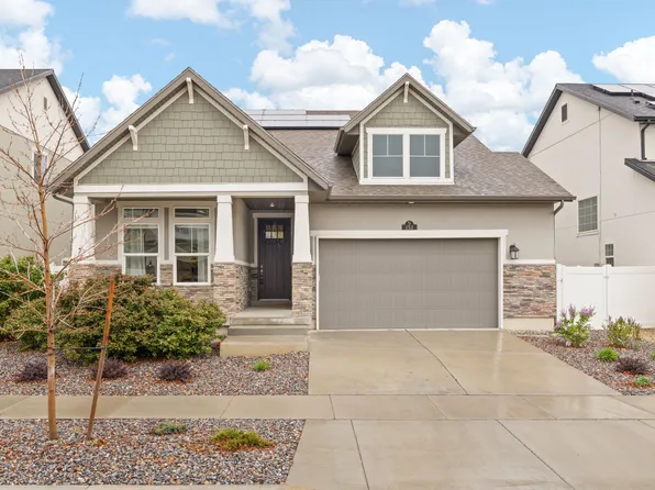 152 E Meandering Way, Saratoga Springs, UT 84045