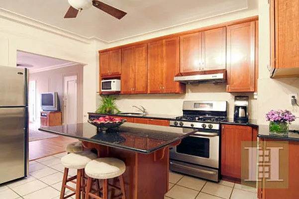 Sold by Halstead Real Estate | media 15