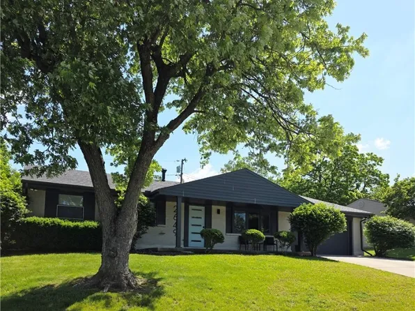 2649 Marigold Dr, Dayton, OH 45449
