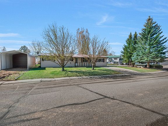 2nd image of 301 E View Drive