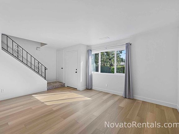 4th image of 37 Oliva Dr #A
