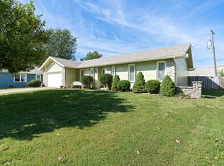 4307 S Delaware Ave, Springfield, MO 65804