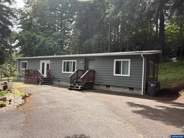30202 Townsend Rd, Lebanon, OR 97355
