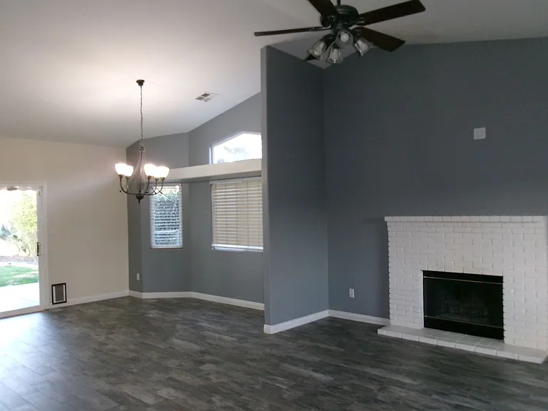 12506 Andes Ave — Photo 3