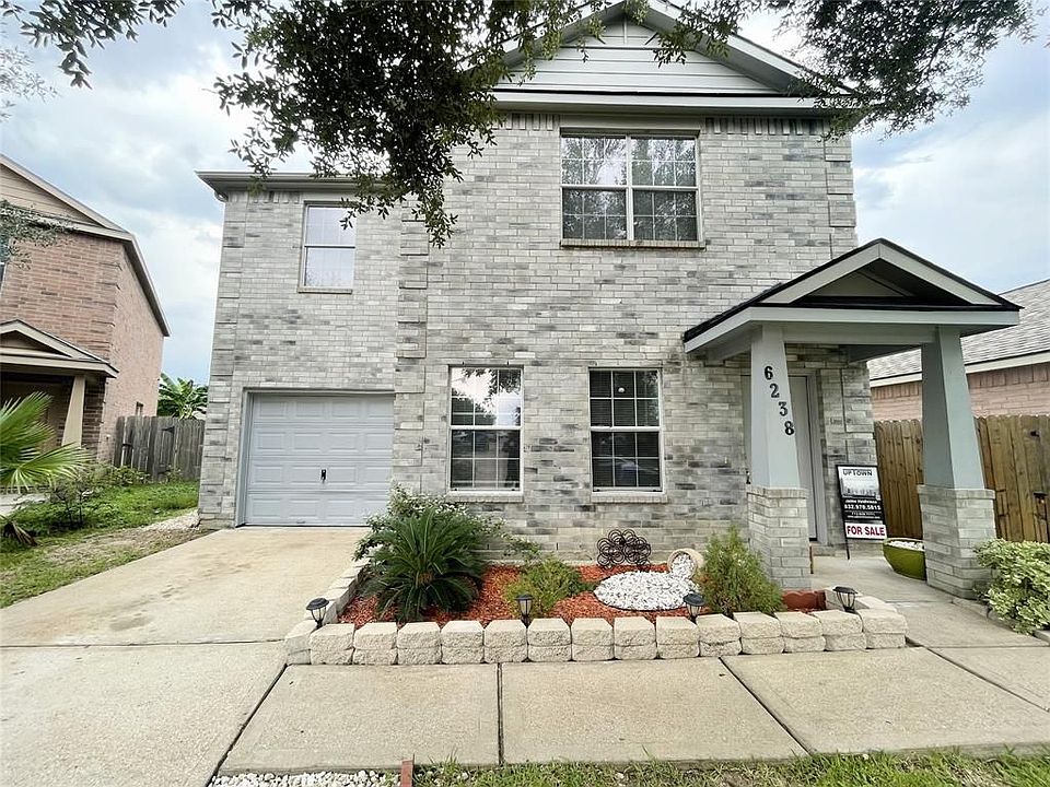 1st image of 6238 Cottage Pines Dr