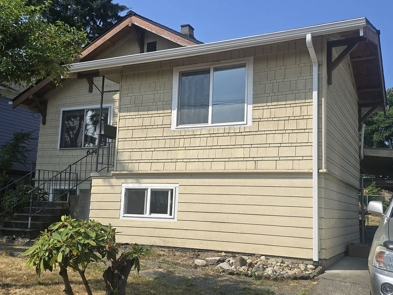 6341 4th Avenue NE - 1 — Photo 3