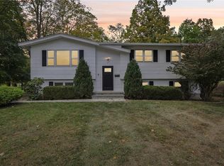 19 Payson Rd, Cornwall On Hudson, NY 12520