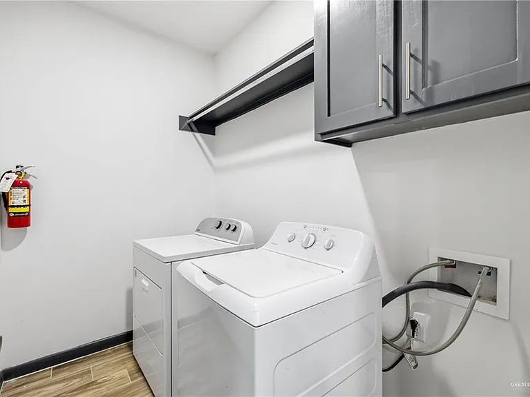 1408 E Hibiscus Ave #2 — Photo 12