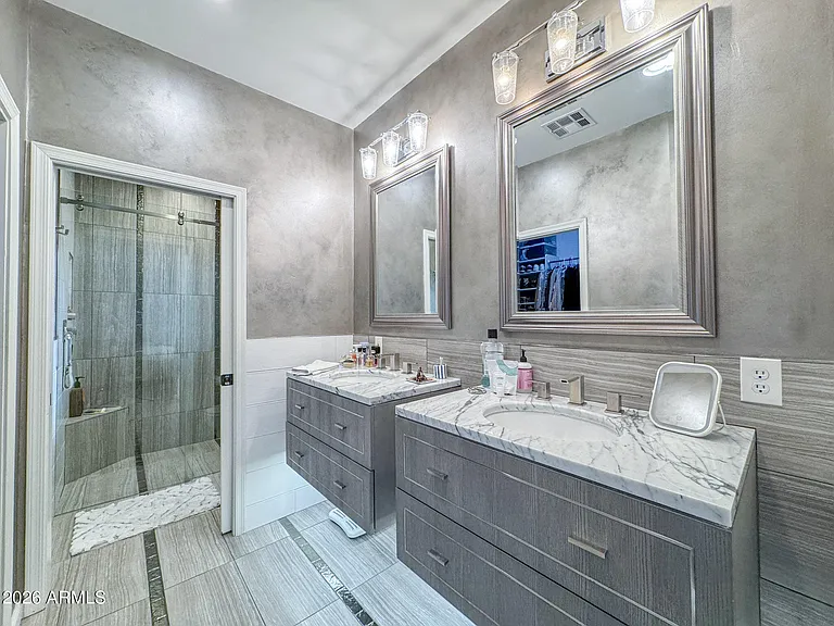 325 W Campbell Ave — Photo 24