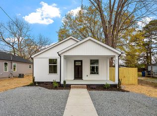 607 N 4th St, Smithfield, NC 27577