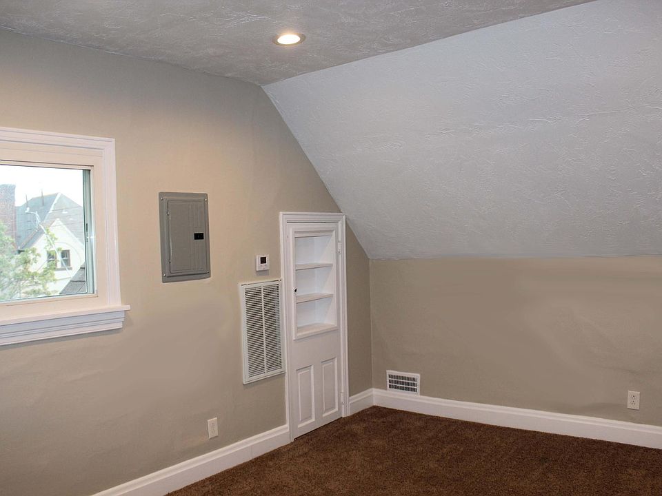 Living Room from Entry
