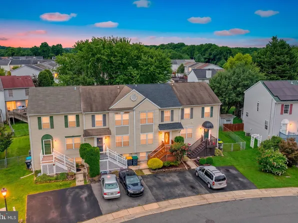 18 Highland Way, Newark, DE 19702