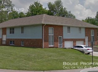 2192 Muren Blvd, Belleville, IL 62221