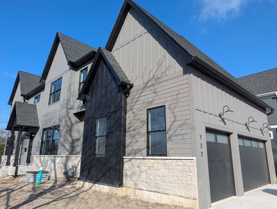 722 S Berkley Ave, Elmhurst, IL, 60126