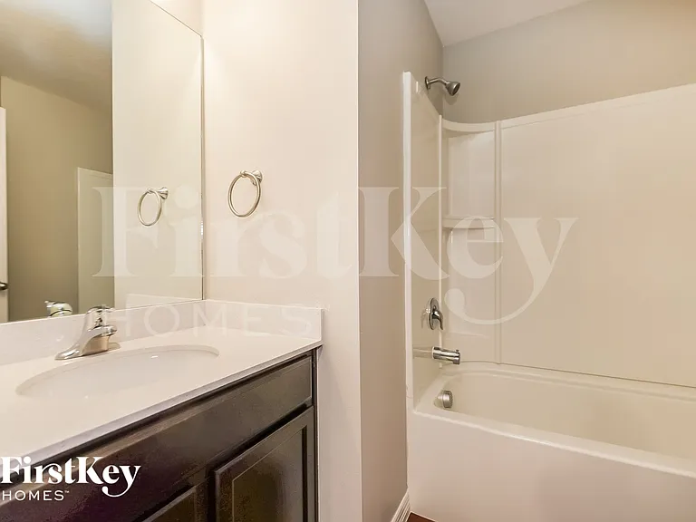 1544 Swan Lake Cir — Photo 13