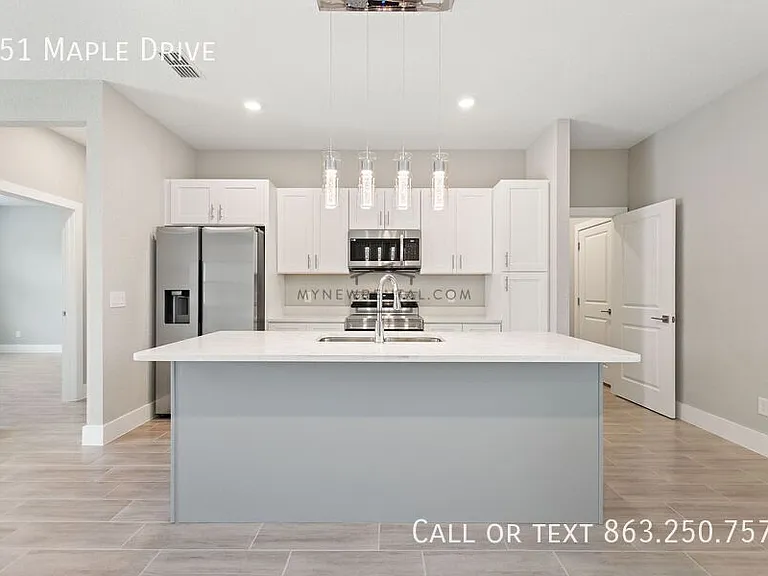 151 Maple Dr — Photo 10