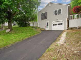 267 River Rd, Shelton, CT 06484