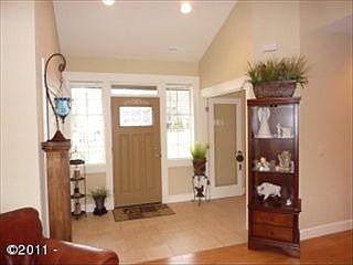 3rd image of 2776 SW Dune Ave