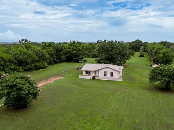 7618 County Road 132, Bedias, TX 77831