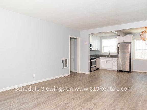 4th image of 4535 Wilson Ave