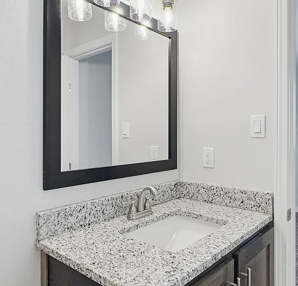 565 Gallagher St — Photo 22