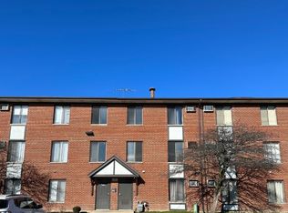 285 Gregory St #2-4, Aurora, IL 60504