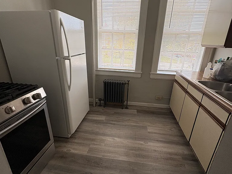3429 Lee Rd #19 — Photo 5