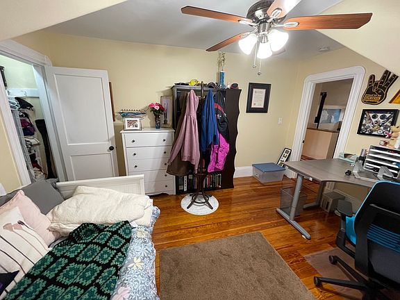 4th image of 23 Chandler St APT 3