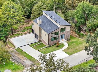 1146 Bayshore Dr, Sand Springs, OK 74063