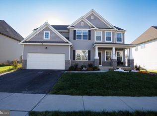 48 Silver Cir, Mechanicsburg, PA 17050