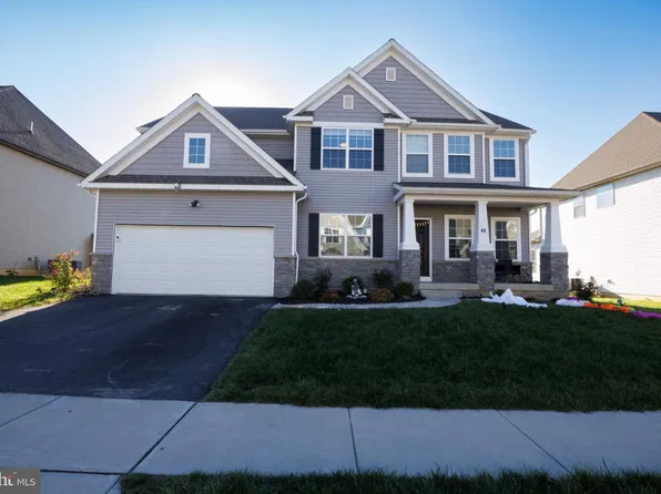48 Silver Cir, Mechanicsburg, PA 17050