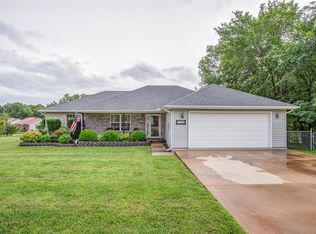 21049 Larson Rd, Waynesville, MO 65583