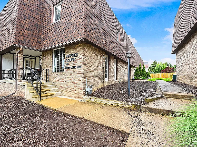 501 Maryland Ave #D — Photo 24