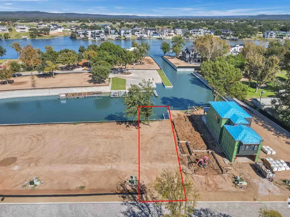 12 Lake Street, Kingsland, TX 78639