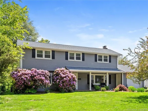 17 Croydon Drive, West Hartford, CT 06117