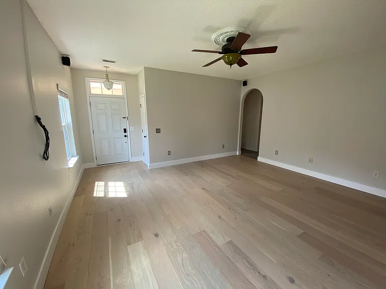 146 Alexander Way — Photo 5