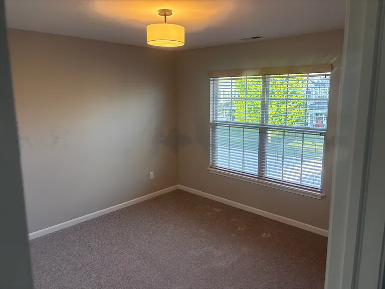N622 Bowdish Dr — Photo 15