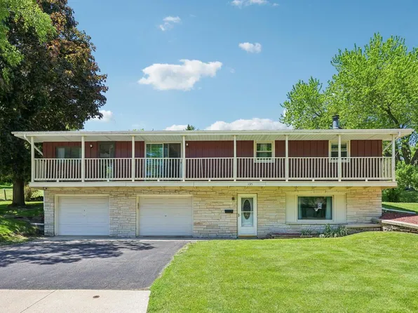 135 Riverview Heights, Mayville, WI 53050