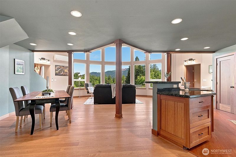 5th image of 3807 E Smith Road